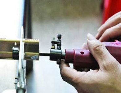 琼中24小时上门开锁公司