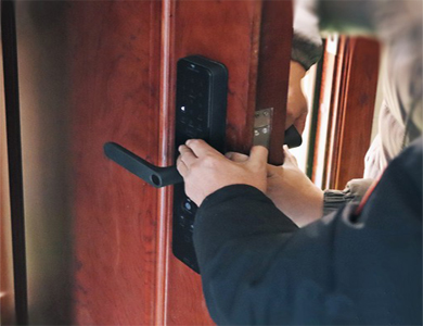 琼中24小时上门开锁公司